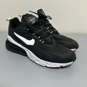 Nike Airmax 270 React